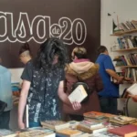 Última siembra de libros del año a pura solidaridad y música