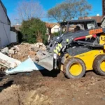 Entre escombros y nuevas obras: cómo funcionan las demoliciones en Mar del Plata