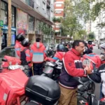 Trabajadores de delivery se reunieron con Provincia para lograr su registración