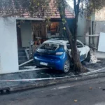Tres chicas incrustaron un Peugeot 208 robado contra una casa en San Luis entre Castelli y Alvarado