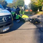 Accidente en Paso y Santa Fe dejó un motociclista herido
