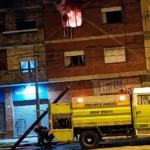 Bomberos controlaron un principio de incendio en Libertad y República del Líbano