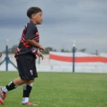 Gael fue dado de alta del Hospital Materno Infantil pero sigue con los controles en la vista