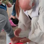 Monseñor Giobando presidió la Semana Santa en la cárcel de Batán y lavó los pies a internos