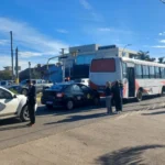 Un colectivo, un taxi y una camioneta chocaron en cadena en Constitución