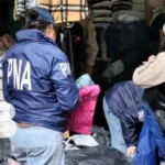 Importante operativo de Prefectura en un local de ropa: secuestran gran cantidad de mercadería
