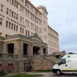 Murió un motociclista tras chocar en Colón y 20 de Septiembre y su acompañante pelea por su vida