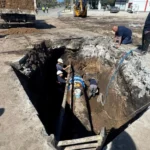OSSE continúa con la reparación de una cañería y advierte por baja presión de agua