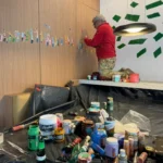 Felipe Giménez transforma una esquina histórica de Montecatini en un homenaje al encuentro