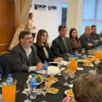 Liderazgo e inteligencia artificial fueron eje de un encuentro empresarial en la UCIP