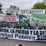 Marcha Federal Universitaria en Mar del Plata: las universidades vuelven a movilizarse