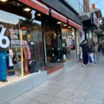 Fin de semana largo con gusto a poco: hubo más movimiento, pero las ventas cayeron un 4,2%